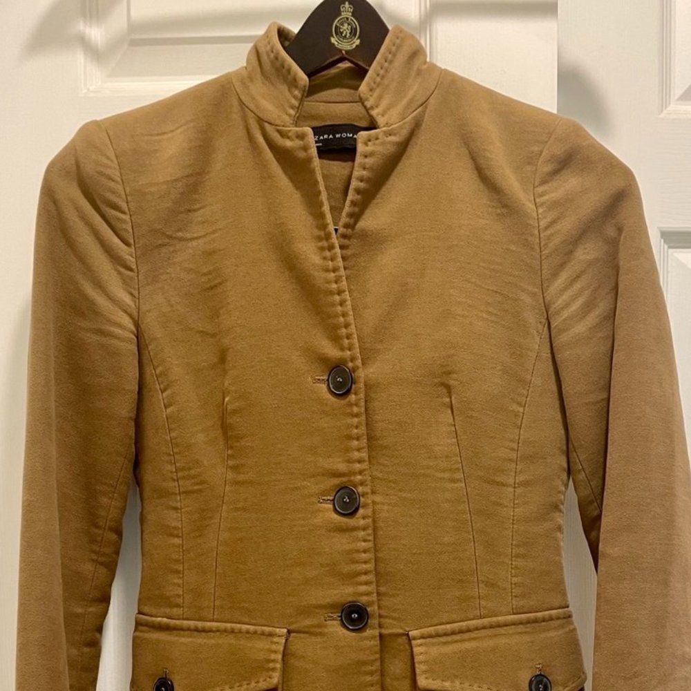Zara between-seasons brown H-line coat, size xs